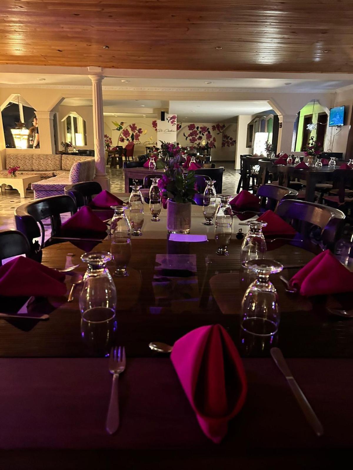 Di Carbone Hotel Gastrobar Facatativa ภายนอก รูปภาพ