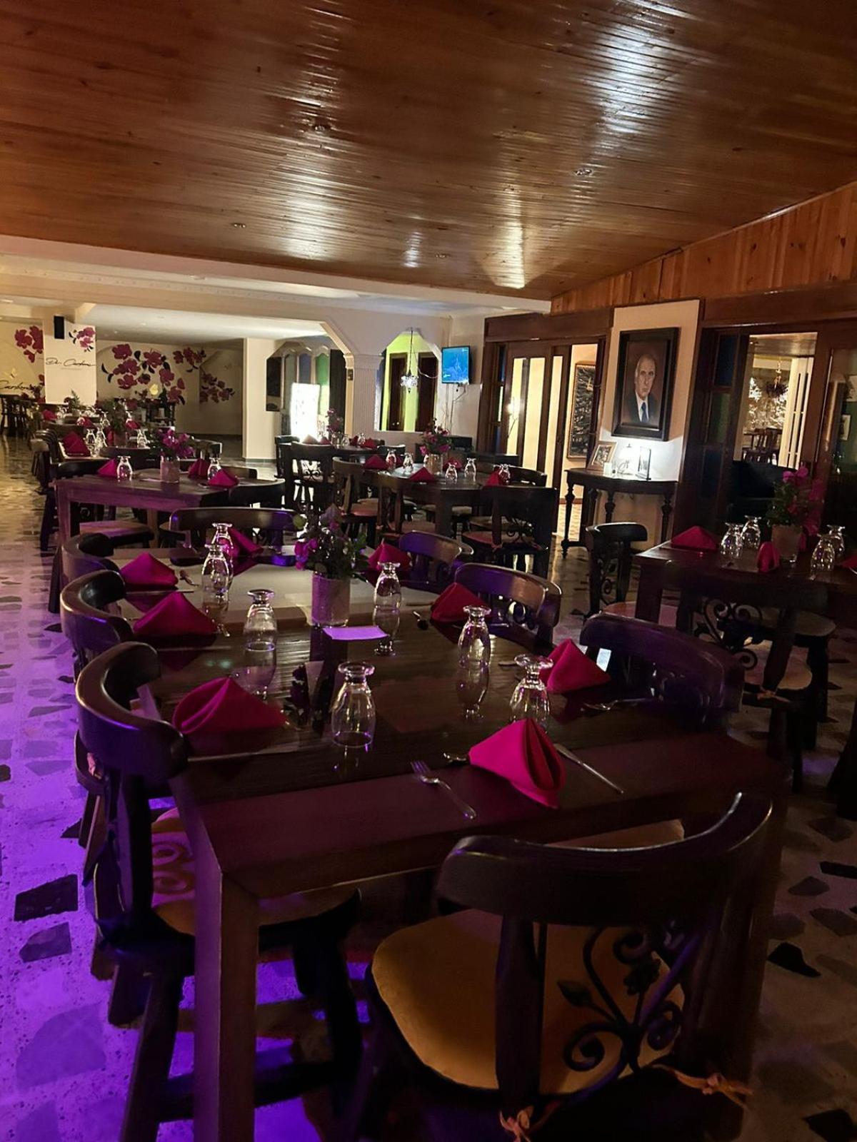 Di Carbone Hotel Gastrobar Facatativa ภายนอก รูปภาพ